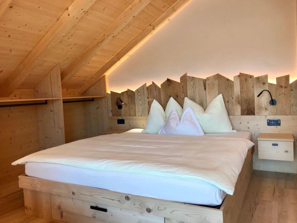 Apartments Chalet Maria บาเดีย ภายนอก รูปภาพ